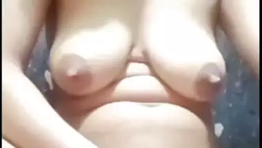 Bhabhi milking breast and fingering pussy viral live