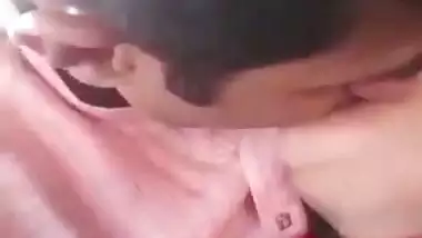 Pakistani boss secretary fondling sex in car video