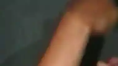 A village lady’s Tamil blowjob makes her man cum