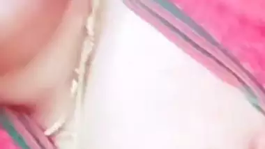 Cheating bhabhi shows boobs and pussy to secret lover