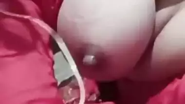 Desi woman can't enjoy porn action but she can expose succulent tits