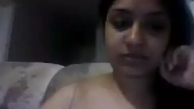 Bangali couple Shama & Sumair kissing each...