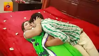 Saree sex in masala b-grade Indian blue film of Bihari wife Bollywood fun