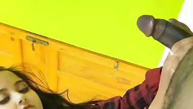 Desi bhabhi shaking dick of husband till cumming