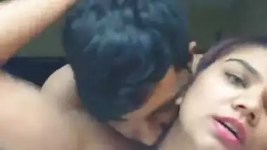 Newly Married Tamil Wife Hard Fucked by Husband in Hotel & He Accidentally Cum Inside