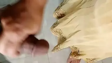 Everbest Homemade Rough Painful Fuck With Desi Indian Bhabhi Found On Field Sex Video