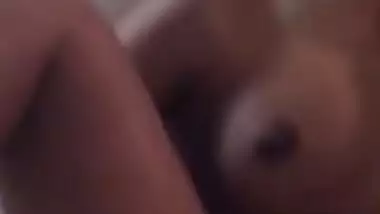 Super horny srilanken desi aunty fucking hard with moans