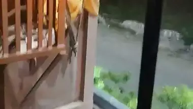 Roadside romance and sex caught by employee viral clip