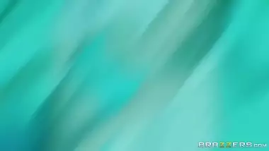 Video in which winsome minx lures XXX instructor into nude affair