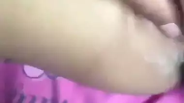 A 21-year-old Nepali guy fucks his GF’s pussy in sex video