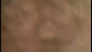 Big-boobed Desi XXX bitch gets her hairy pussy fucked hard on cam MMS