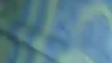 BF fucks a Bangla naked college girl in the bed