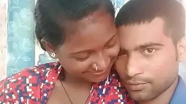 Dehati desi lovers ki nipple fondling romance video