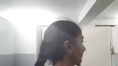 Cute girlfriend hot boobs showing viral video making