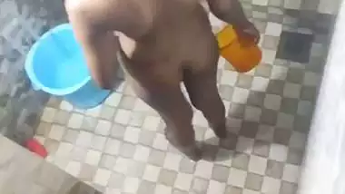 Young maid nude bath and drying her body with towel