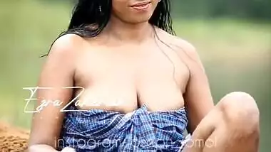 Mallu Reshmi Nair lookalike instagram reels cut