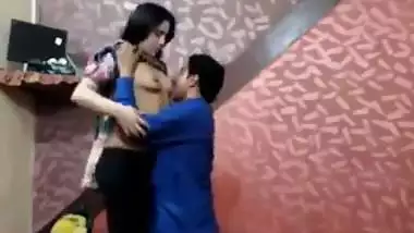Hot Pakistani xxx video of a pervert and his slut Sali