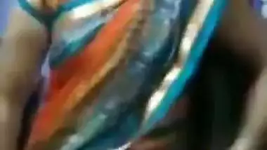 Tamil aunty stripping panty on video call