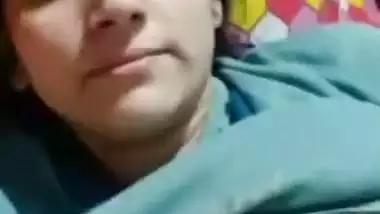 Cute girl huge boobs playing viral selfie video