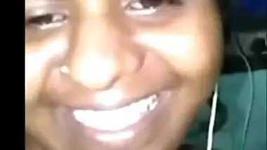 Today Exclusive- Sexy Tamil Bhabhi Showing Her Boobs And Pussy To Lover On Video Call