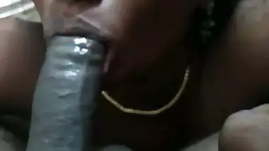 Tamil Randi Sucking MMS video