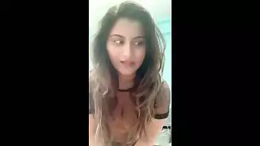 Indian instagram model Gunnjan Aras and her legendary nude video