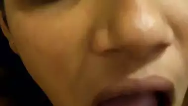 Desi Bank staff blowjob video – 2