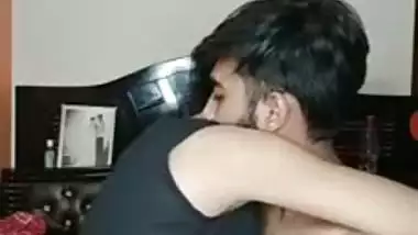 Newly married youthful pair XXX live sex show for cash