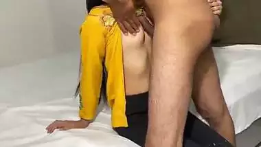 Indian Punjabi Stepmom Fucked By Indian Desi Very Big Cock Boy Clear Hindi Audio Full Video