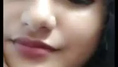 Gorgeous cam girl striptease nude show for client