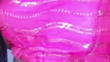 Stripchat young bhabhi showing topless body for money