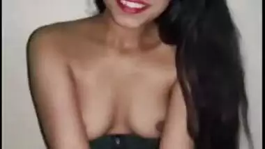 Desi escort girl pleases client with XXX blowjob and hardcore sex