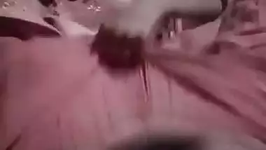 Shy girl fucks her pussy with a brinjal in xxx viral MMS