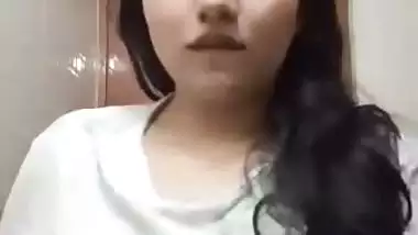 Tanker bhabhi video making of her going topless