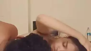 Desi sex video of a Hyderabad guy and a sexy babe