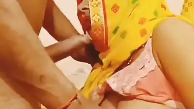Desi porn MMS of a wife giving a blowjob to her husband